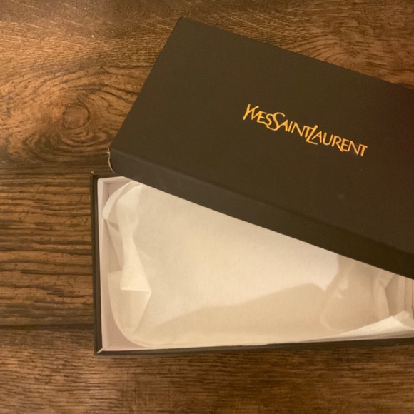 ❤️Custom YSL Gift Set❤️ - Picture 3 of 6